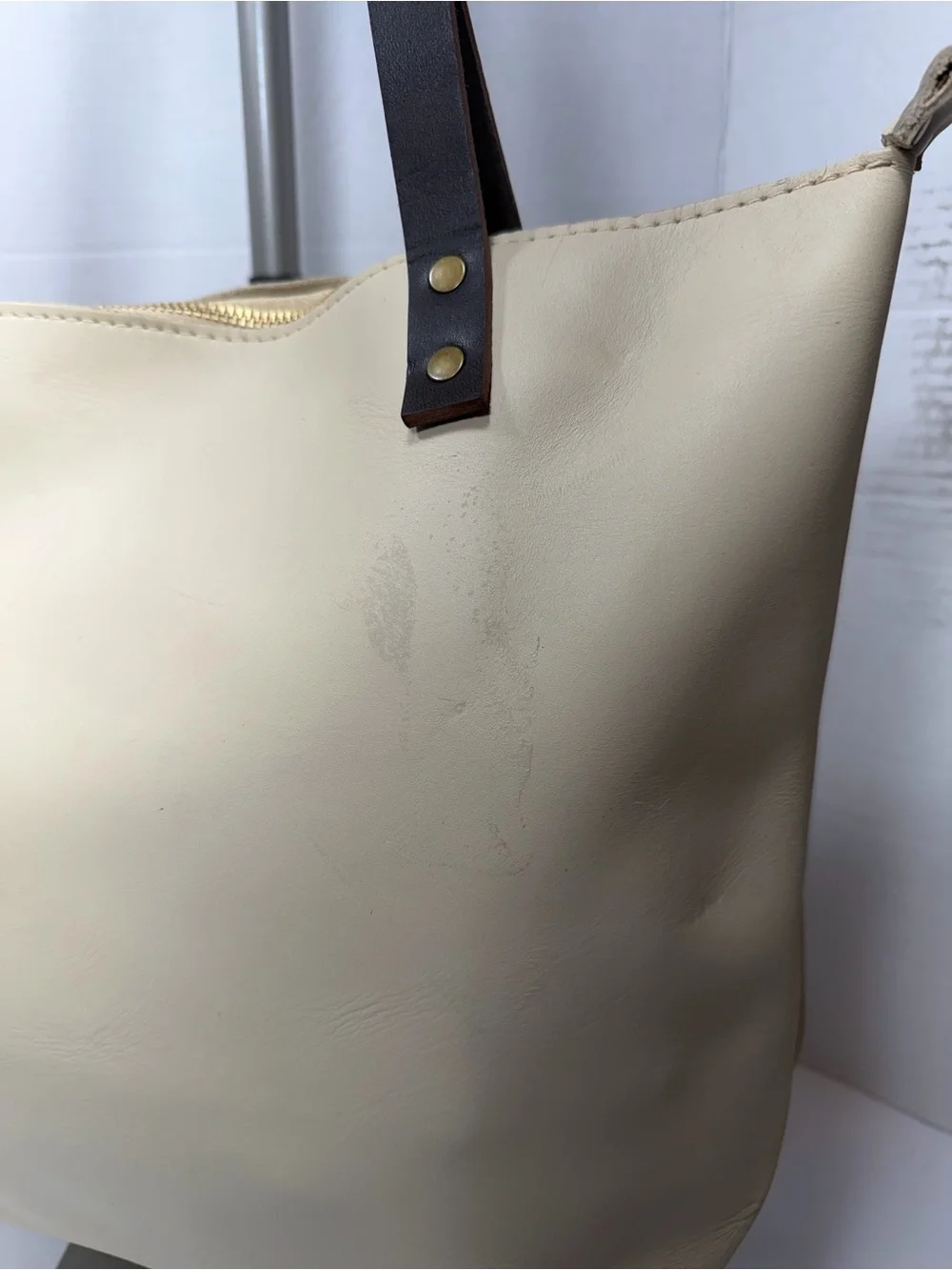 portland leather goods spacious cream